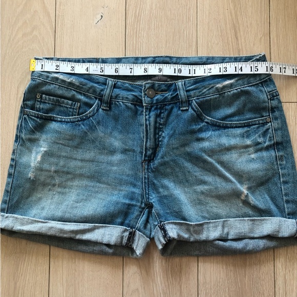Vero Moda Jeans Rolled Up Hem Shorts Size 28 - Picture 2 of 14